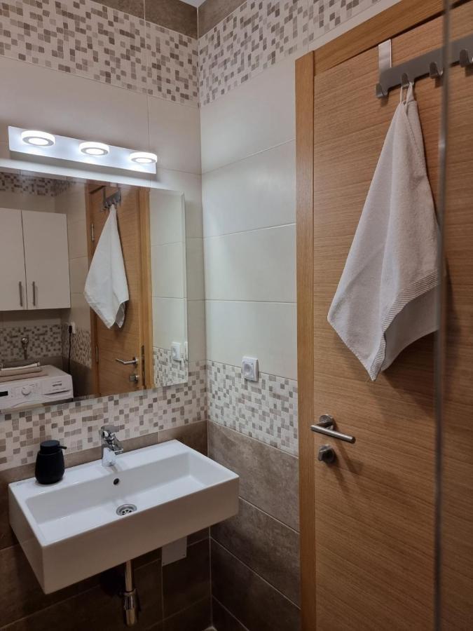 As Apartman 2 Vrsac Exterior photo