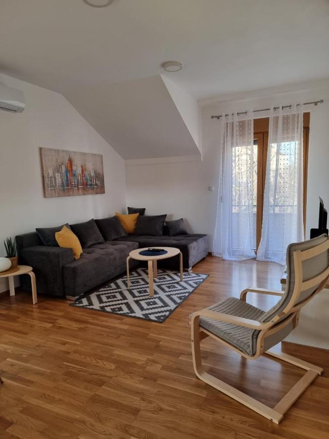 As Apartman 2 Vrsac Exterior photo